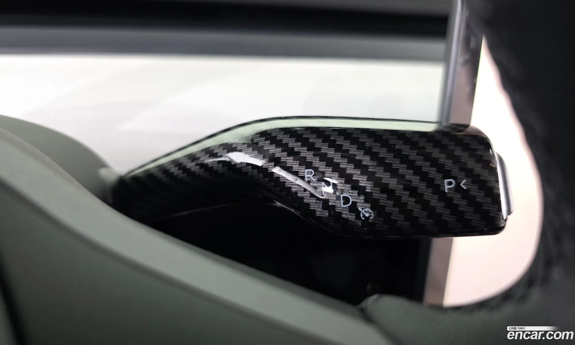 Tesla Model Y 2024 — 5