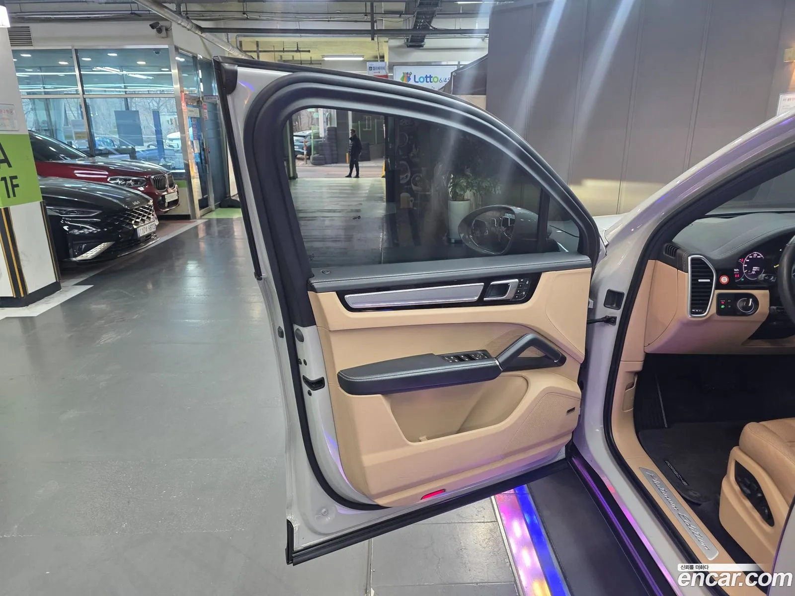 Porsche Cayenne 2023 — 6