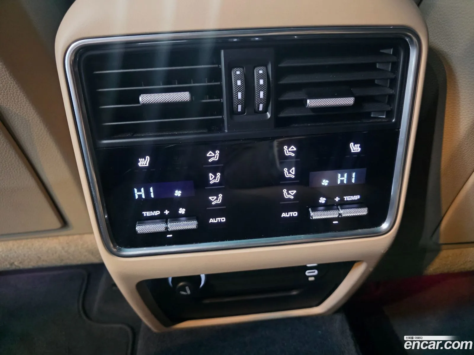 Porsche Cayenne 2023 — 14