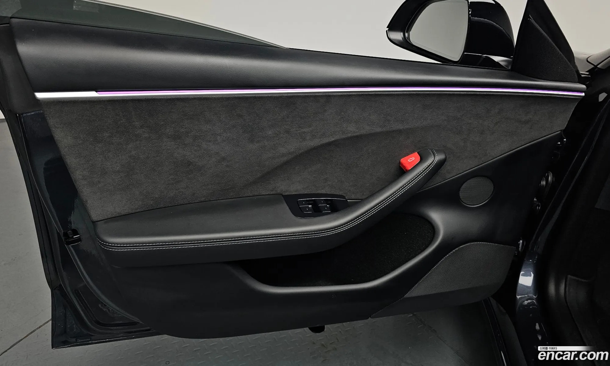 Tesla Model 3 2024 LRW3E7EK5RC161129 — 16