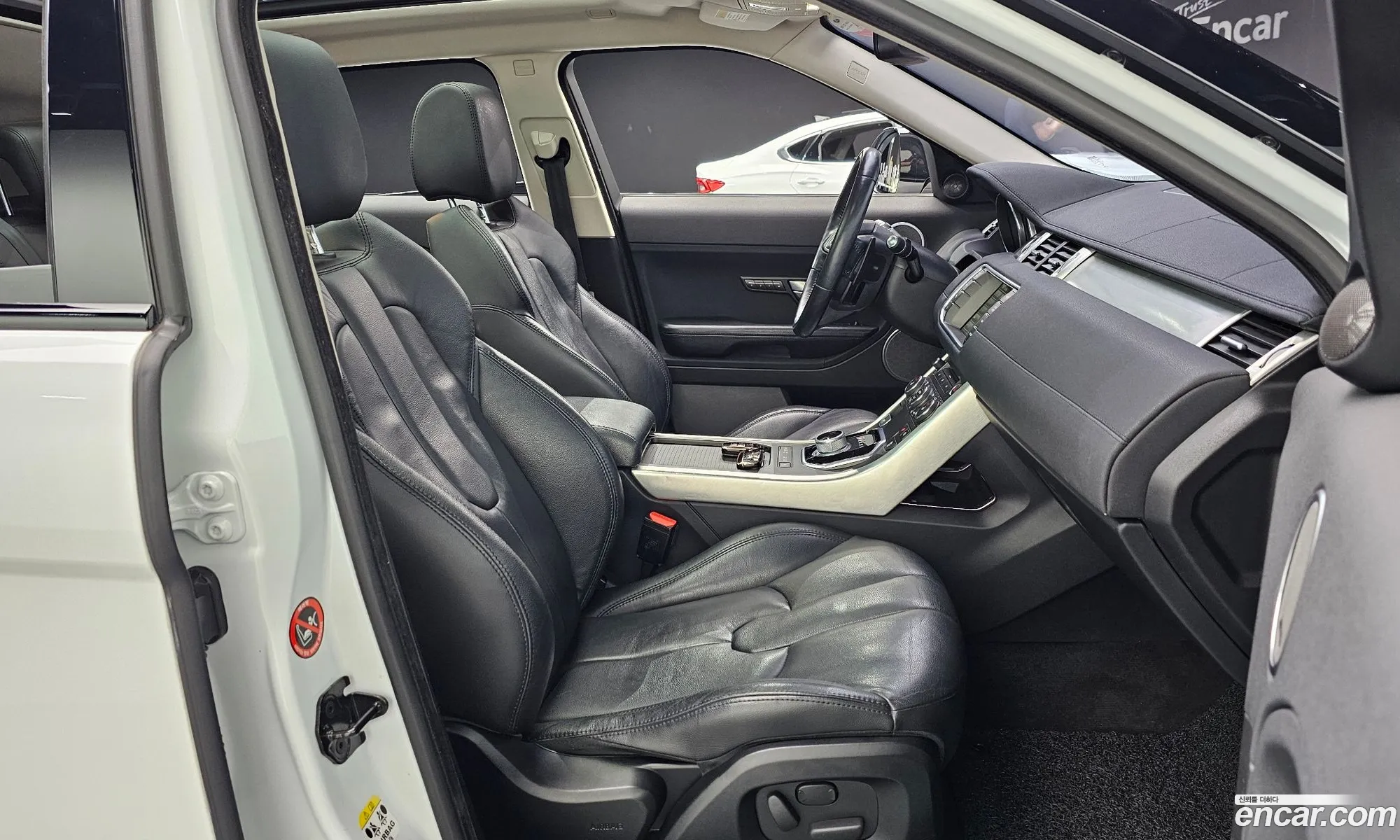Land Rover Range Rover Evoque 2015 SALVA2BE3FH012590 — 8