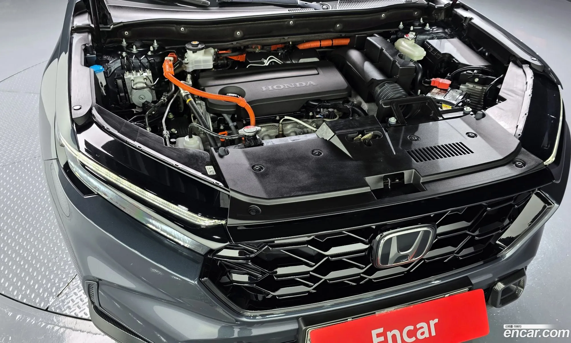 Honda CR-V 6th Gen 2023 — 24