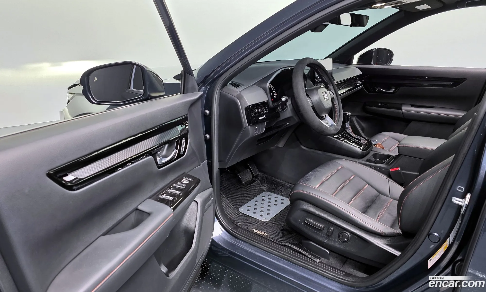 Honda CR-V 6th Gen 2023 — 11
