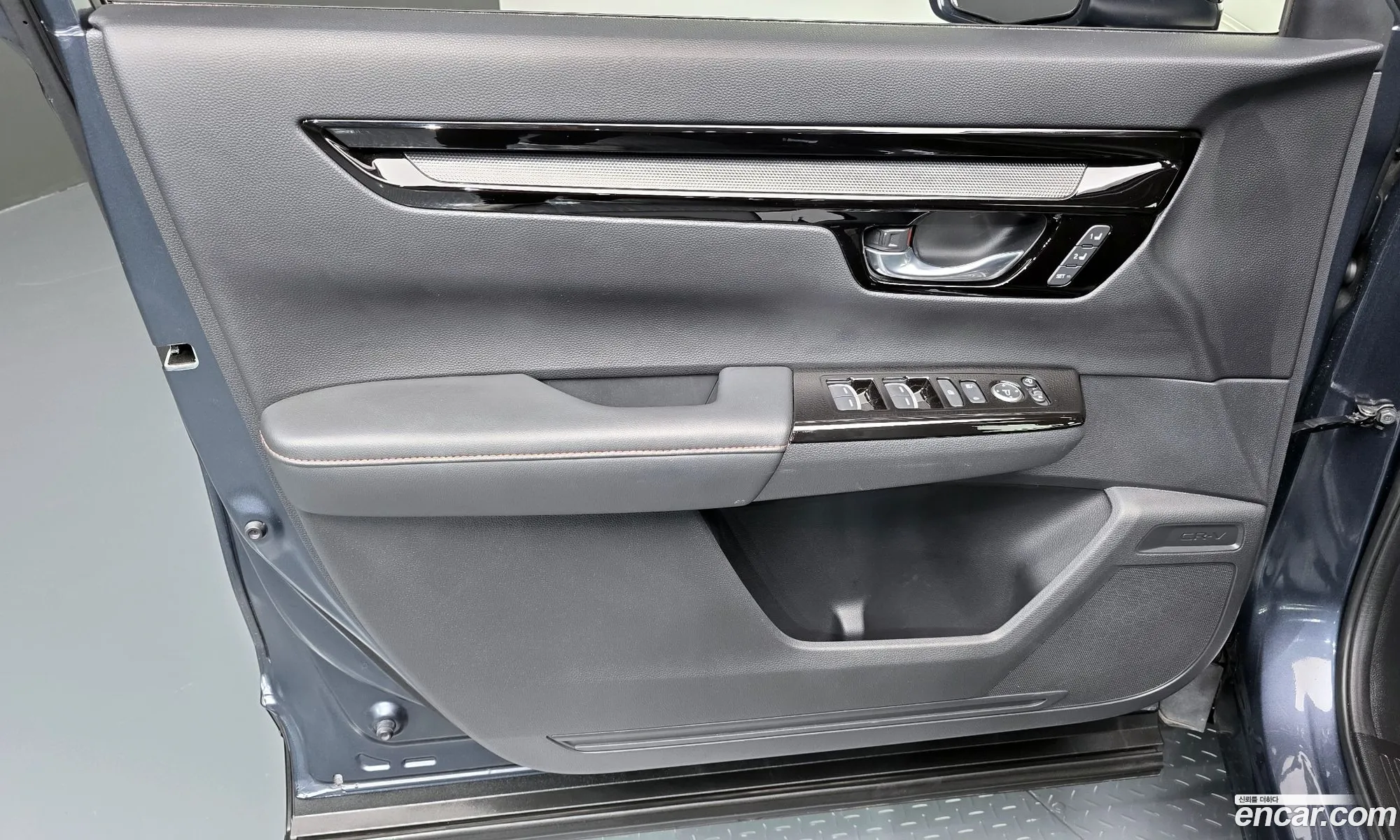 Honda CR-V 6th Gen 2023 — 31