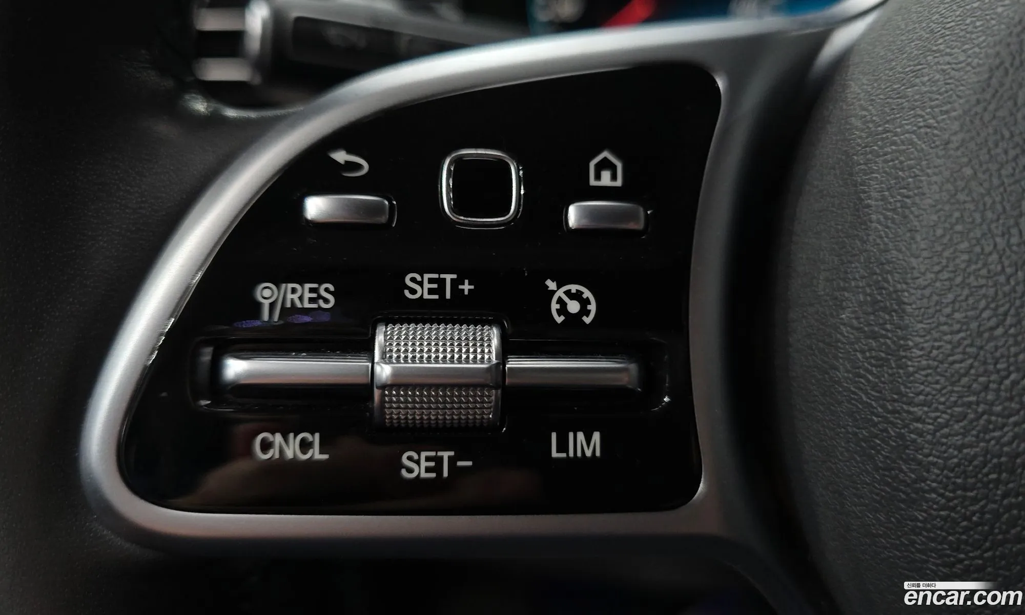 Mercedes-Benz GLE-Class W167 2019 — 14