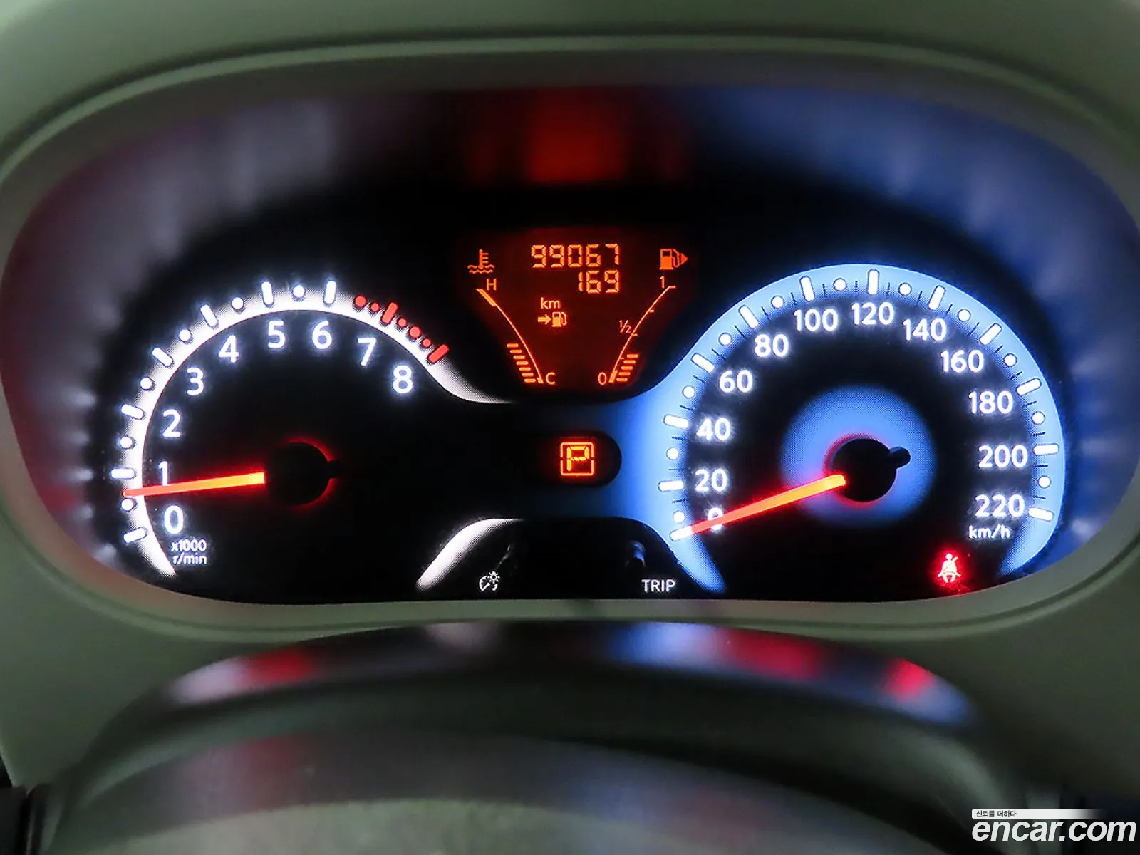 Nissan Cube 2011 — 9