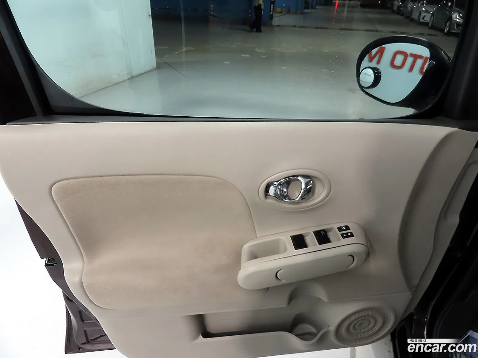 Nissan Cube 2011 — 4