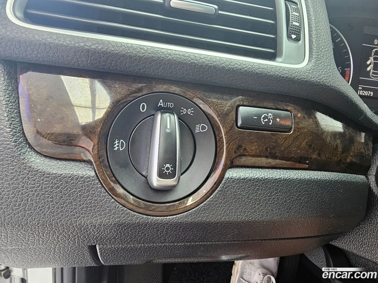 Volkswagen Passat 2015 — 12