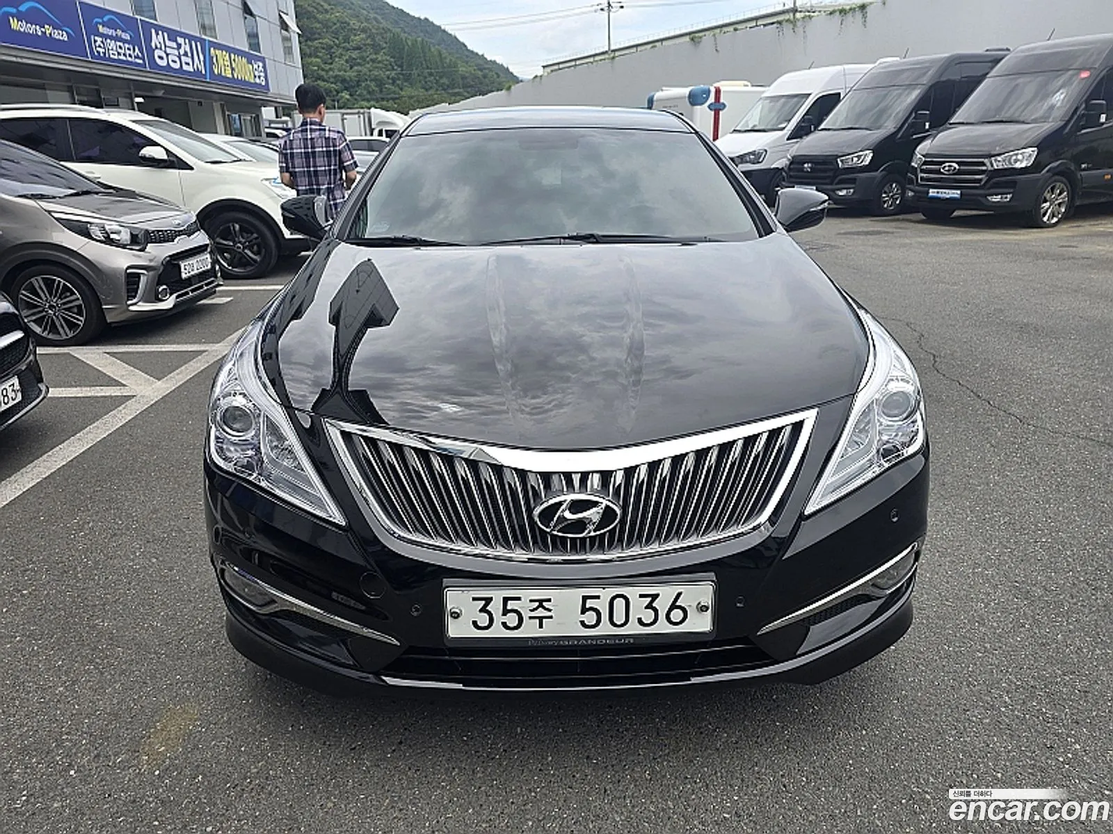 Hyundai Grandeur HG Hybrid 2015 — 3