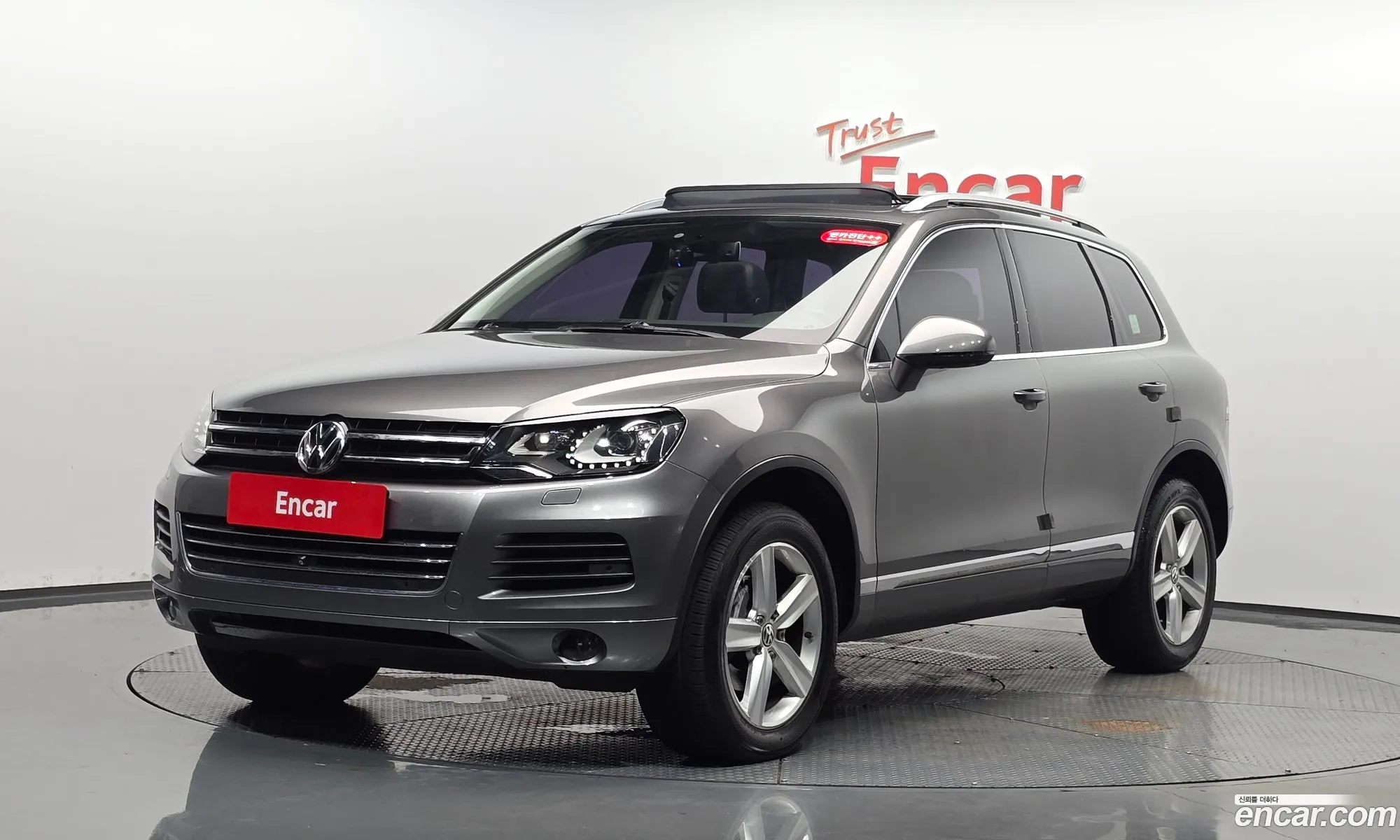 Volkswagen Touareg 2014 — 34
