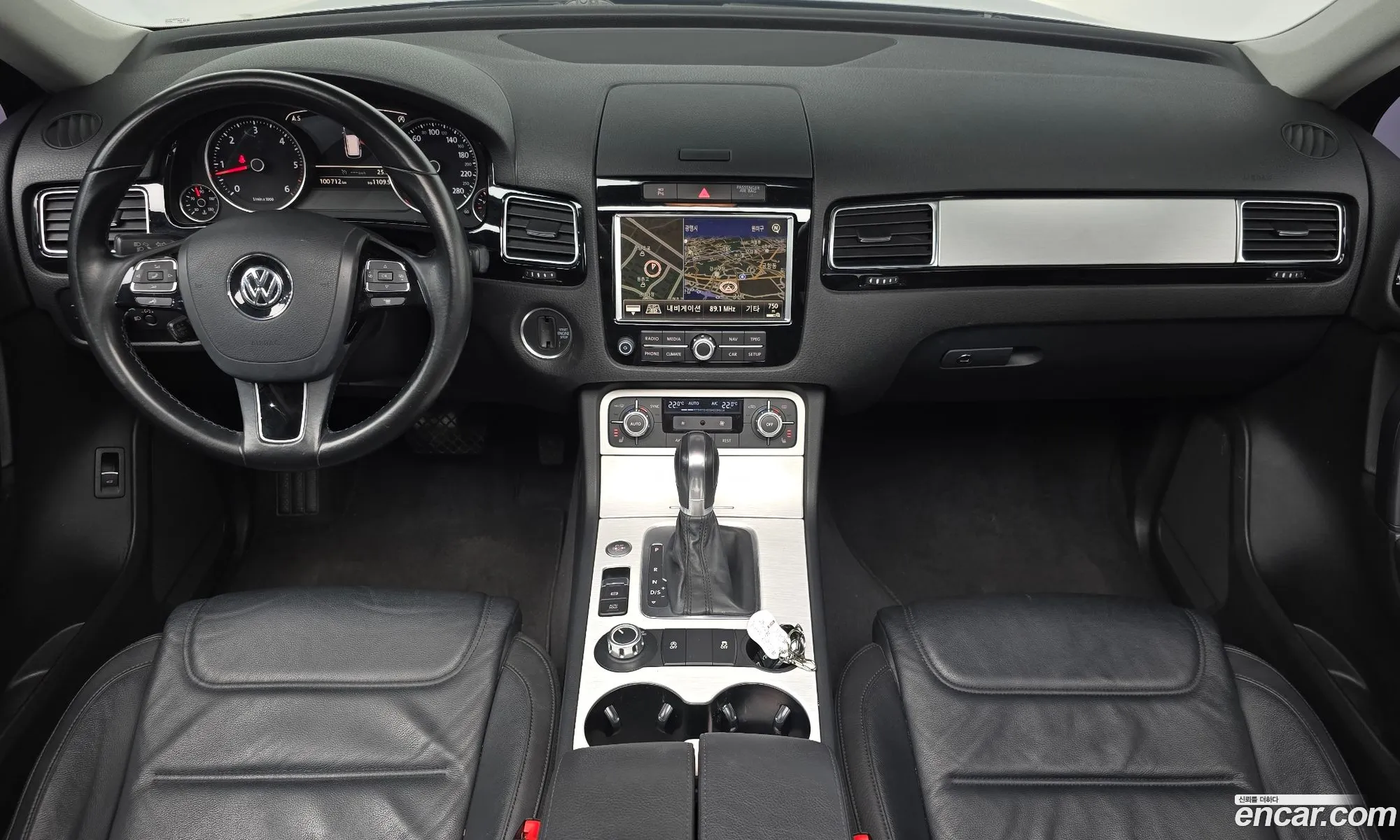 Volkswagen Touareg 2014 — 25
