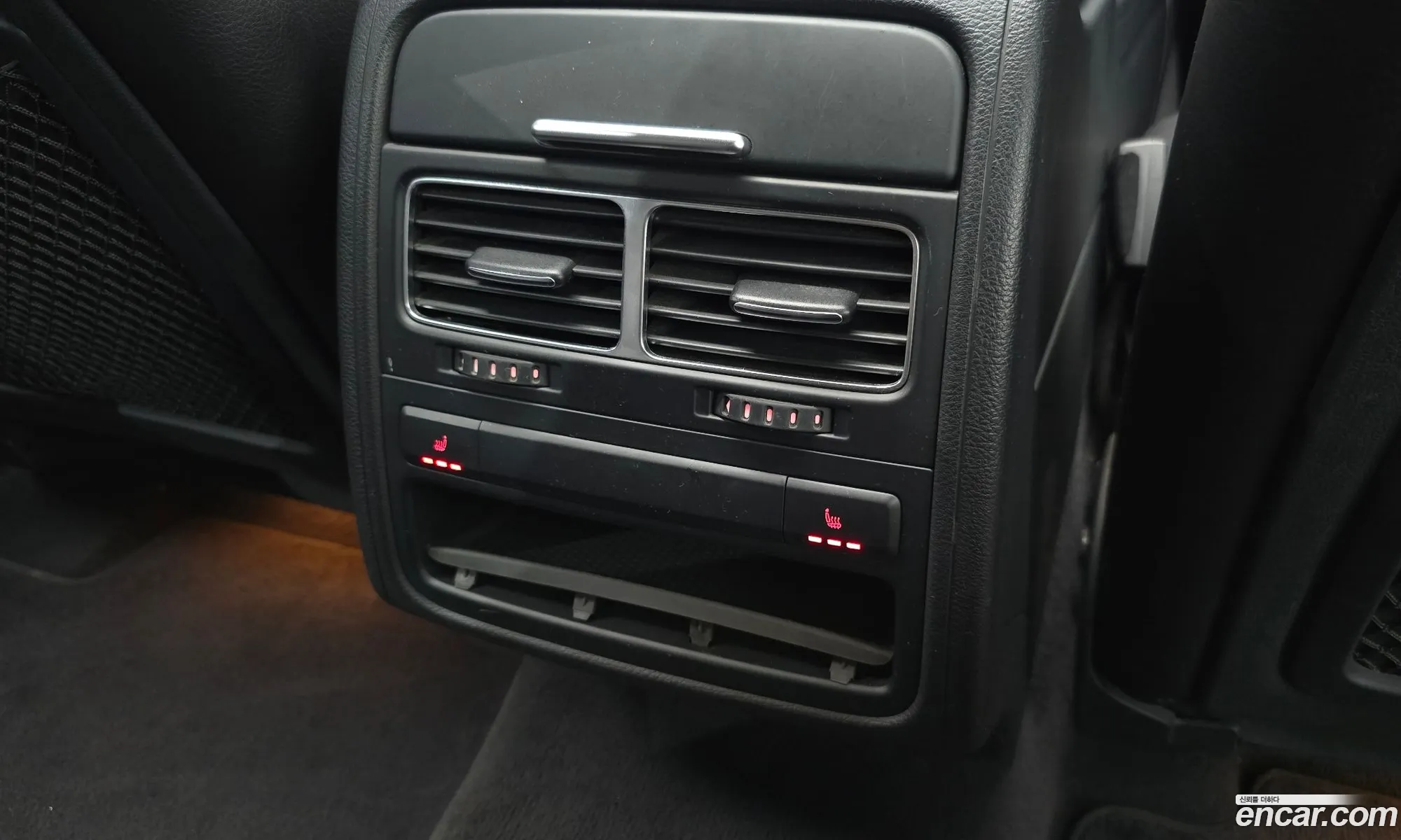 Volkswagen Touareg 2014 — 17