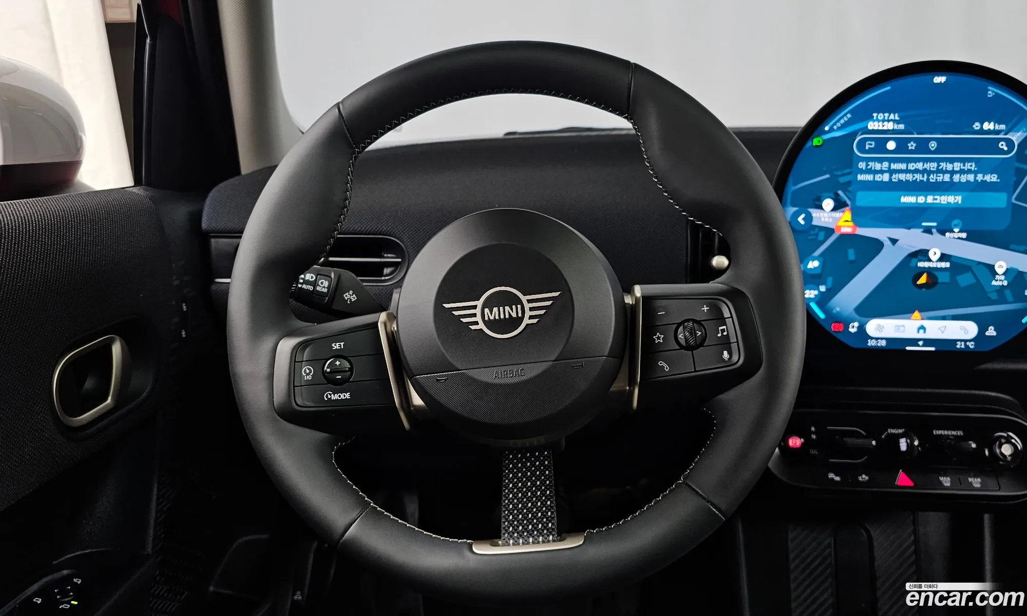 Mini Cooper C 2025 WMW61GD09S2X55789 — 12