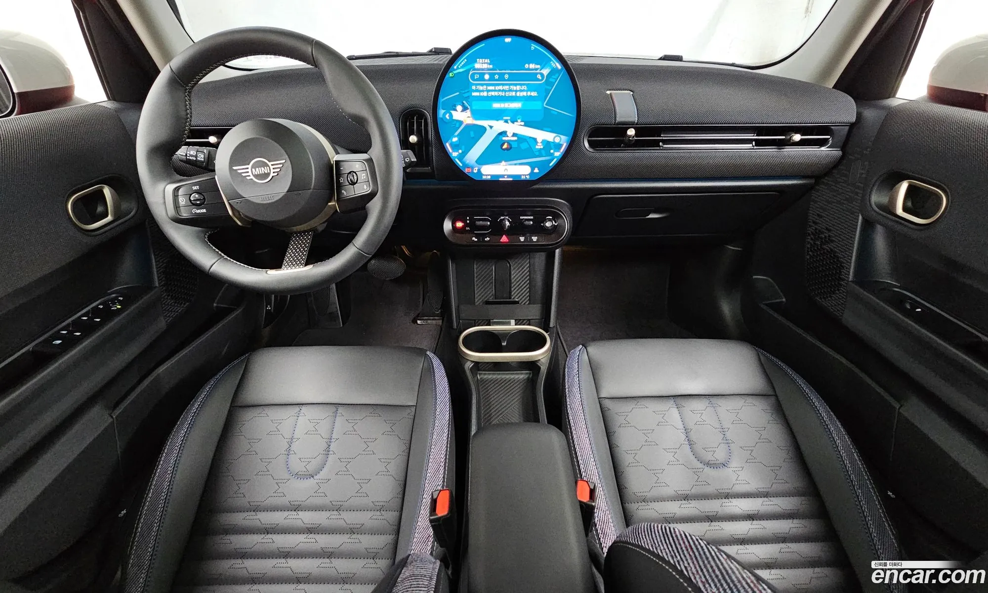 Mini Cooper C 2025 WMW61GD09S2X55789 — 31