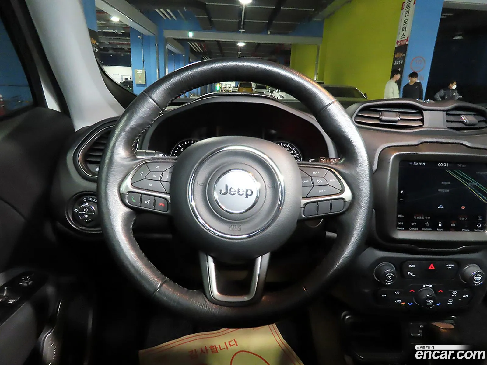 Jeep Renegade 2020 — 4