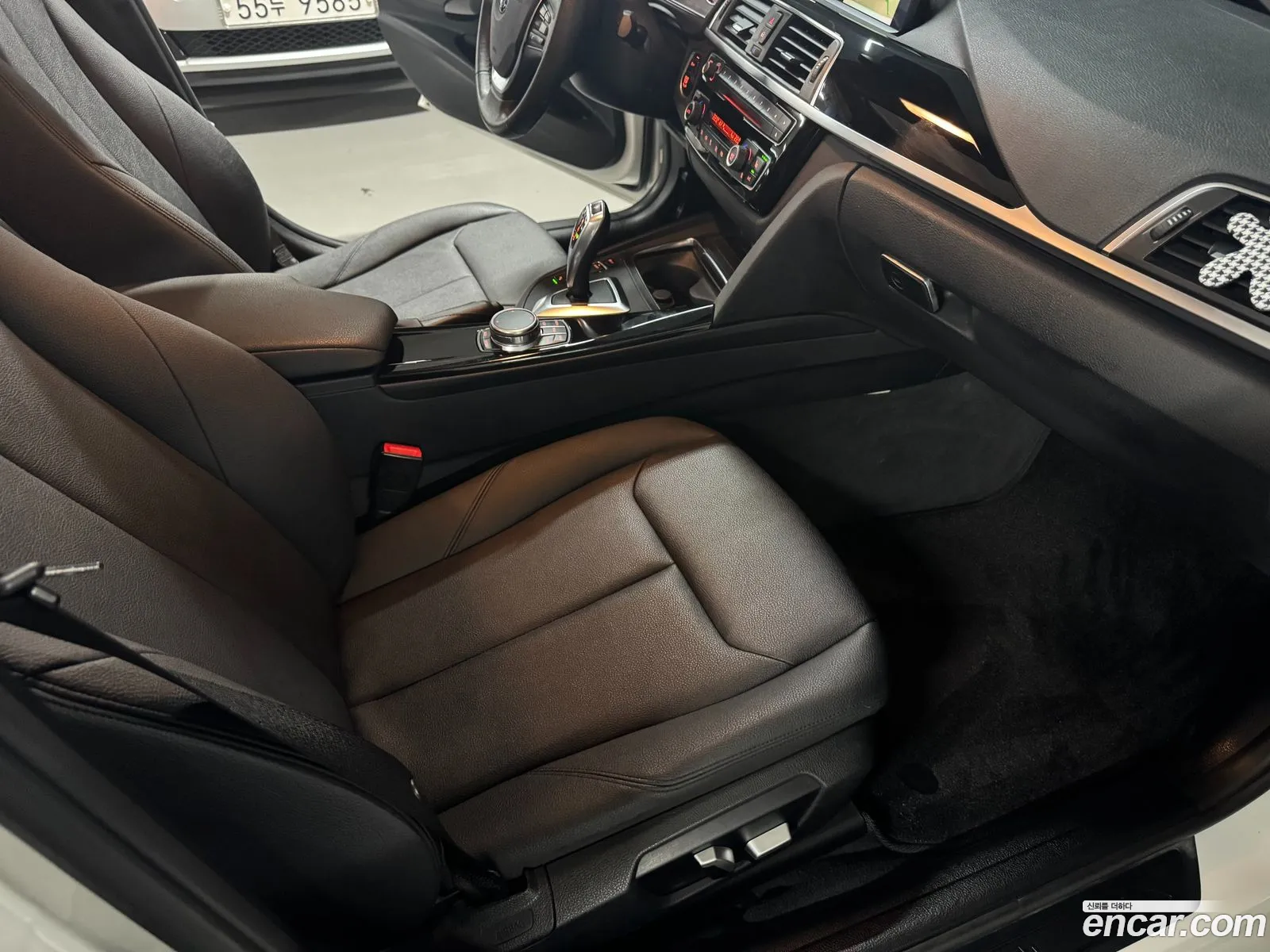 BMW 3 Series 2017 — 11