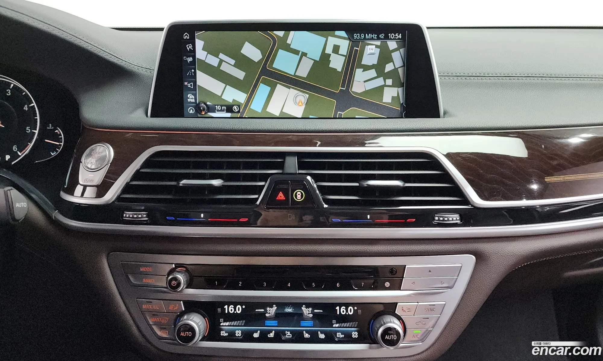 BMW 7 Series 2016 WBA7G6104GG678776 — 10