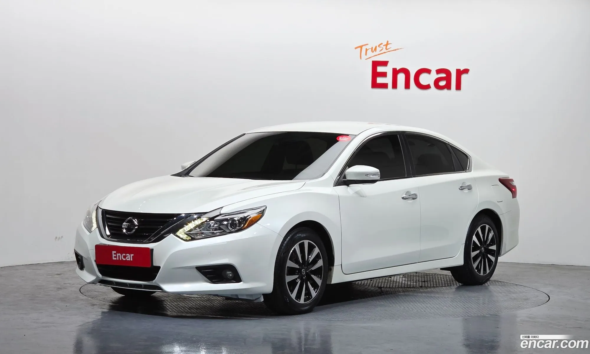 Nissan Altima 2018 — 8