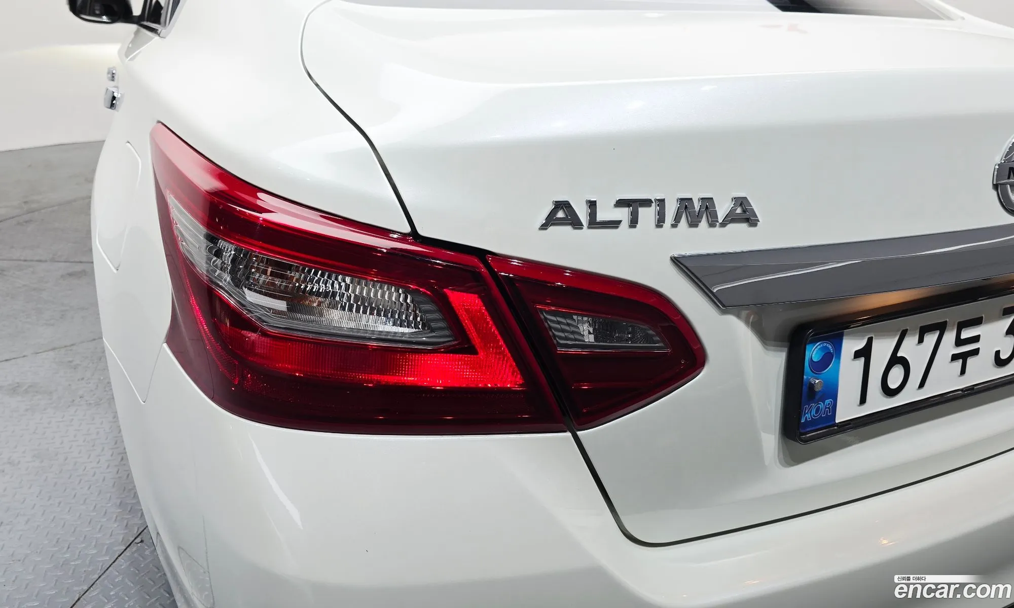 Nissan Altima 2018 — 10