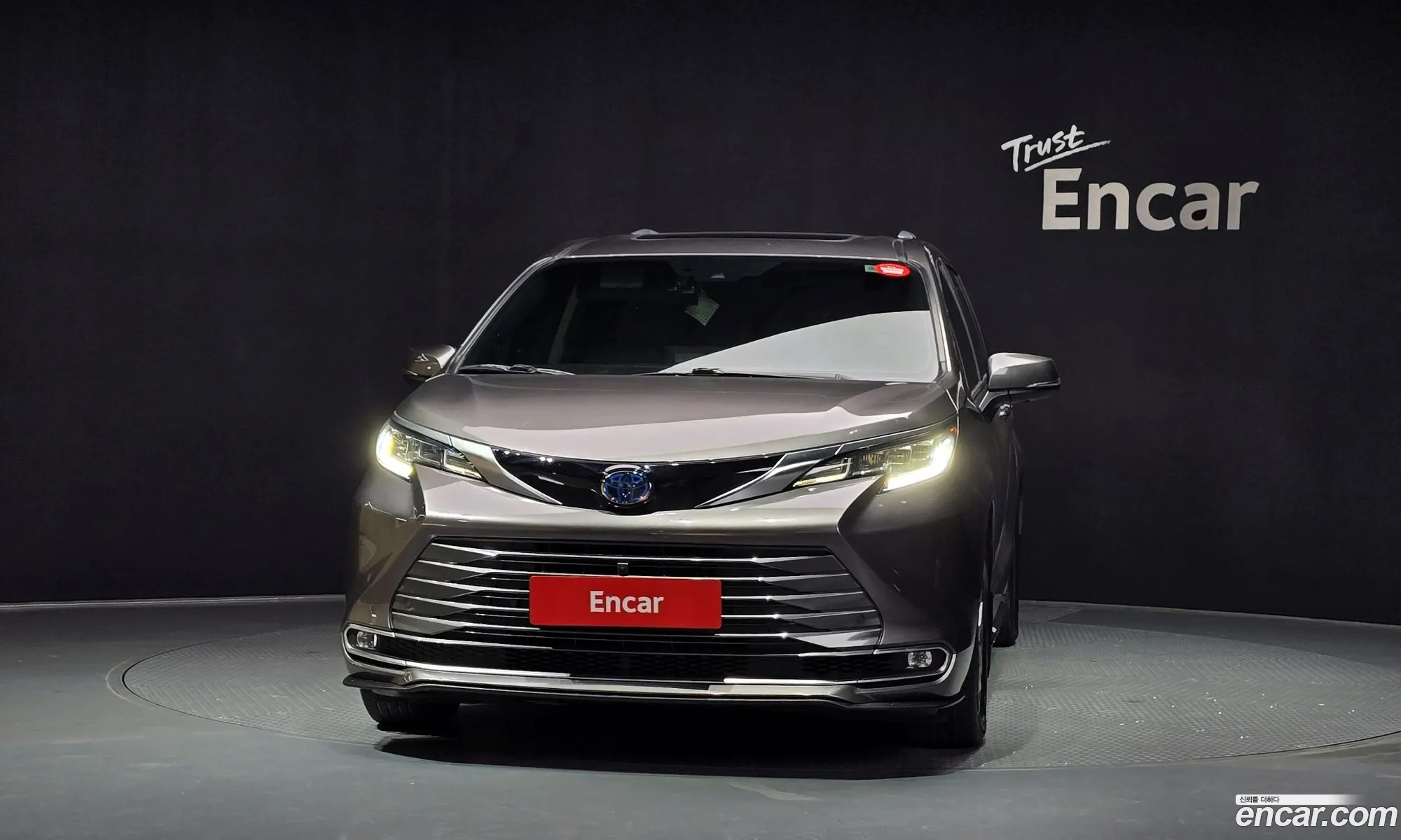 Toyota Sienna 2022 — 31