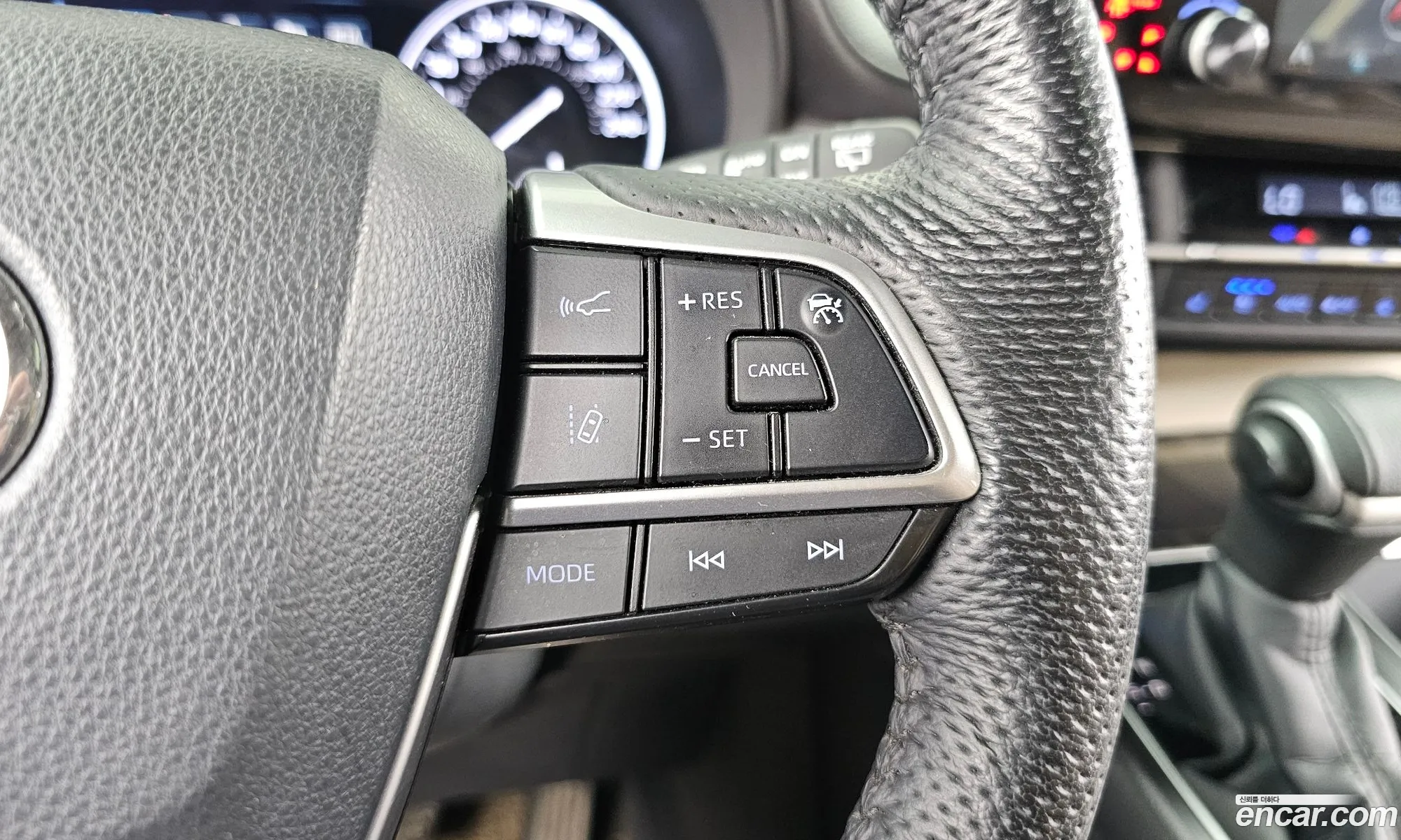 Toyota Sienna 2022 — 25