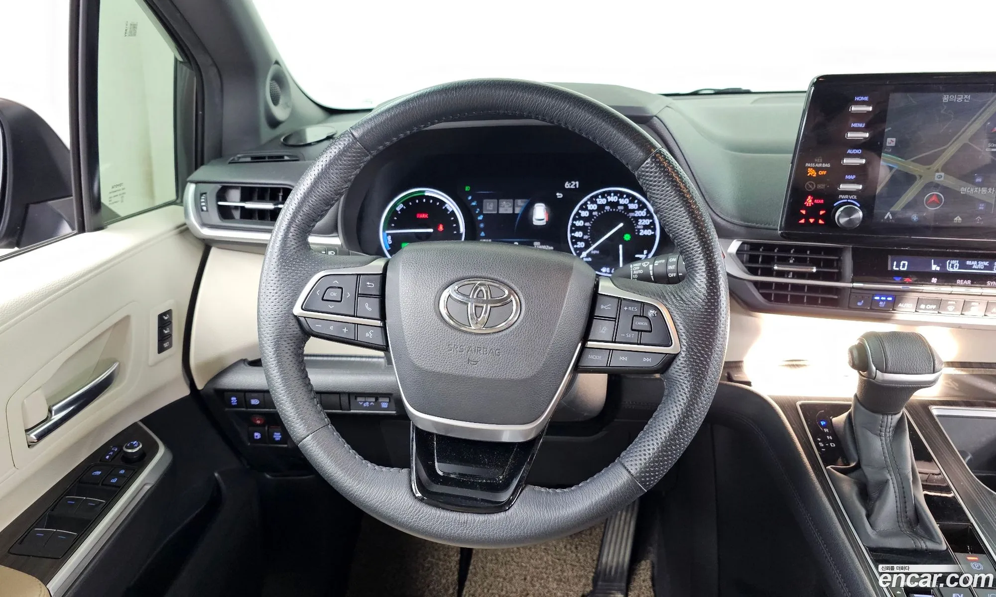 Toyota Sienna 2022 — 22