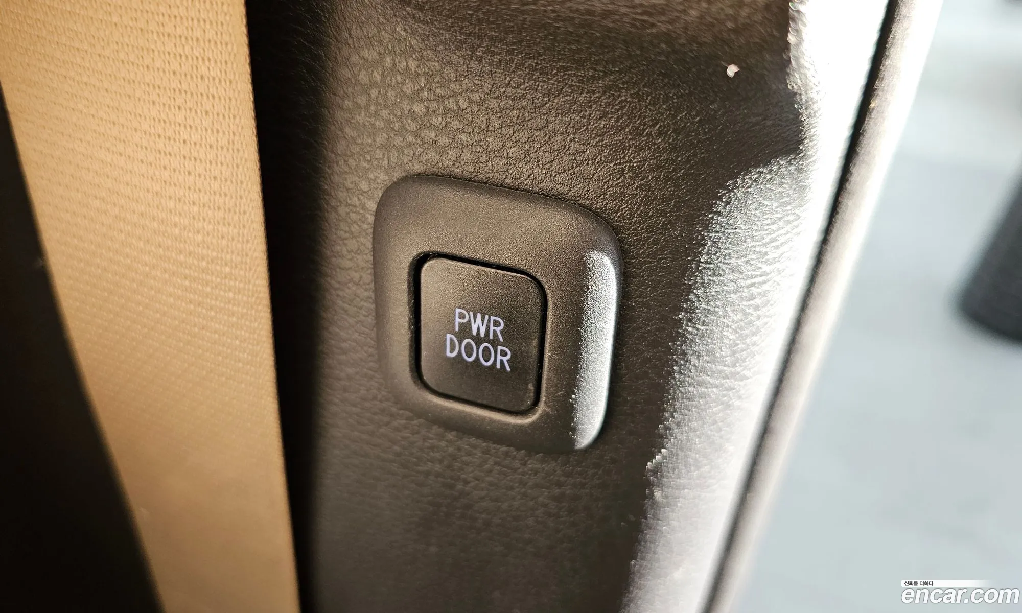 Toyota Sienna 2022 — 24