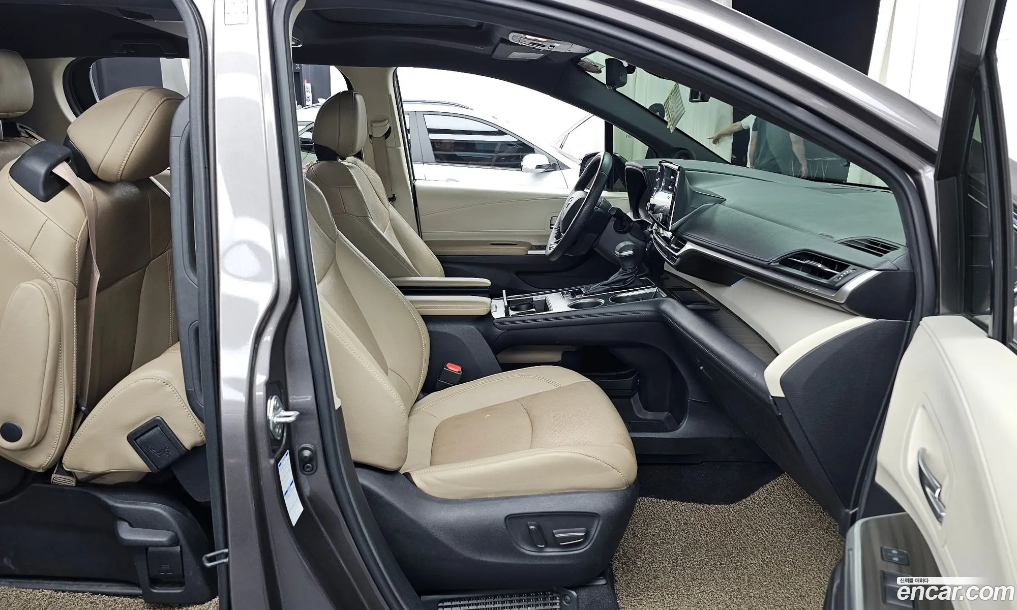 Toyota Sienna 2022 — 20