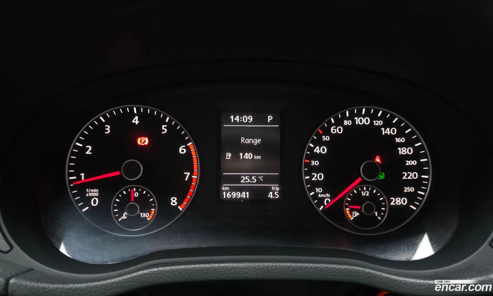 Volkswagen Passat 2015 1VWZZZA3ZFC095790 — 13