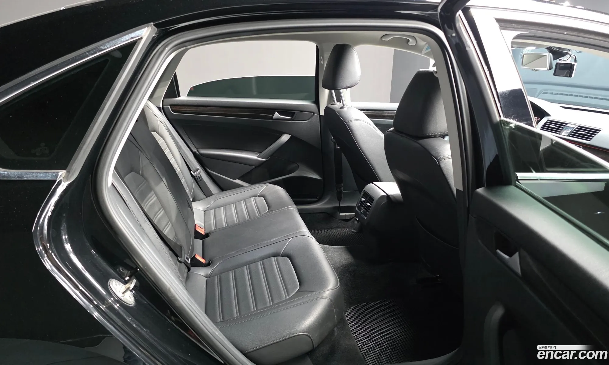 Volkswagen Passat 2015 1VWZZZA3ZFC095790 — 3