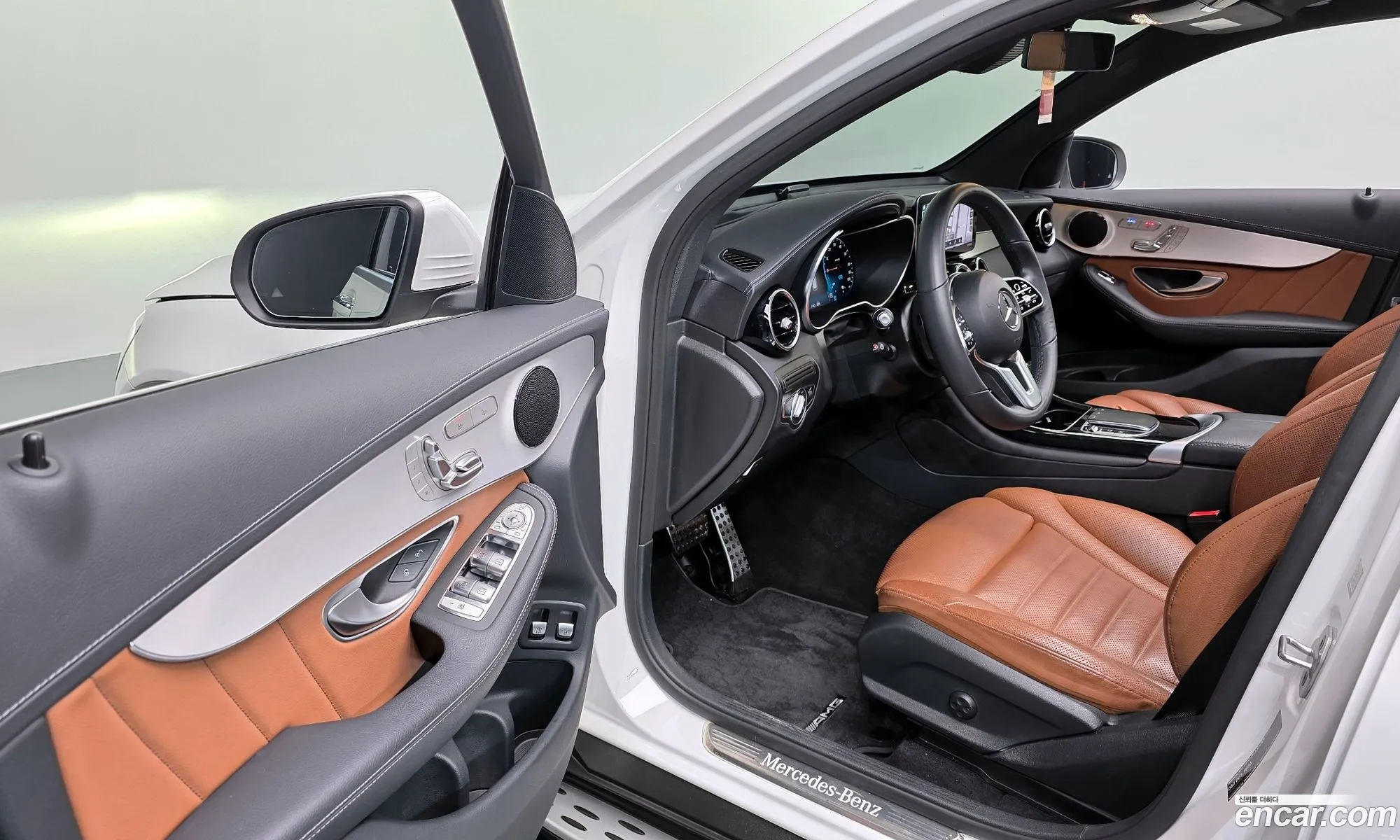 Mercedes-Benz GLC-Class X253 2022 — 33