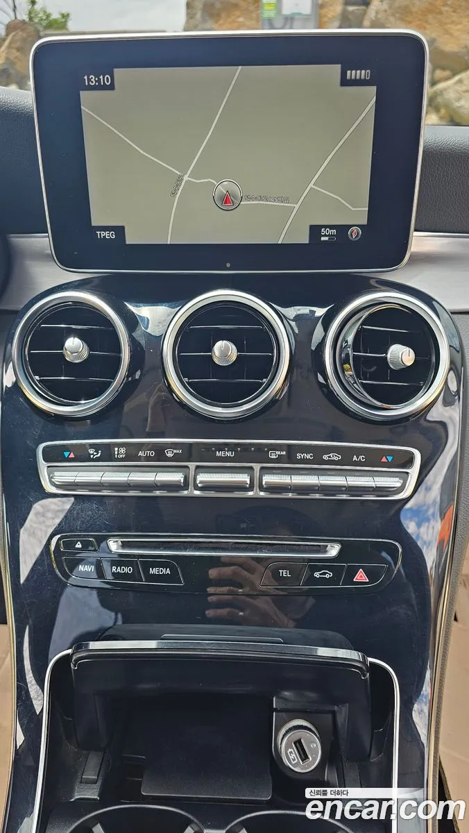 Mercedes-Benz C-Class W205 2018 — 10