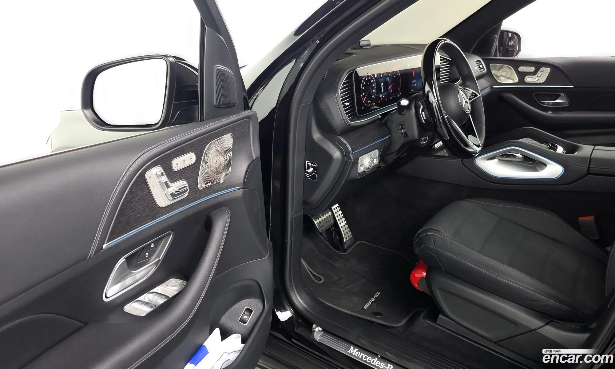 Mercedes-Benz GLS-Class X167 2025 — 30