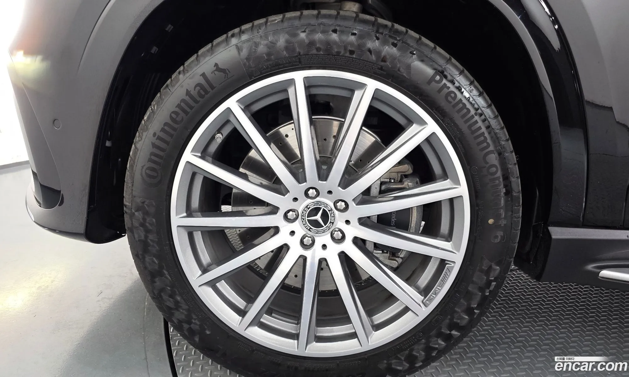 Mercedes-Benz GLS-Class X167 2025 — 37