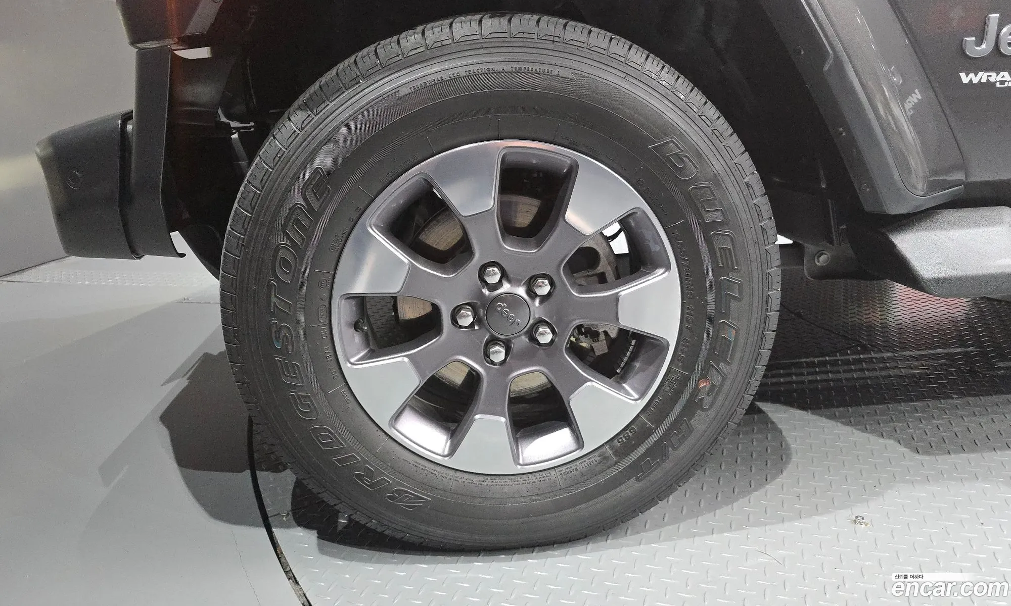 Jeep Wrangler 2020 — 19