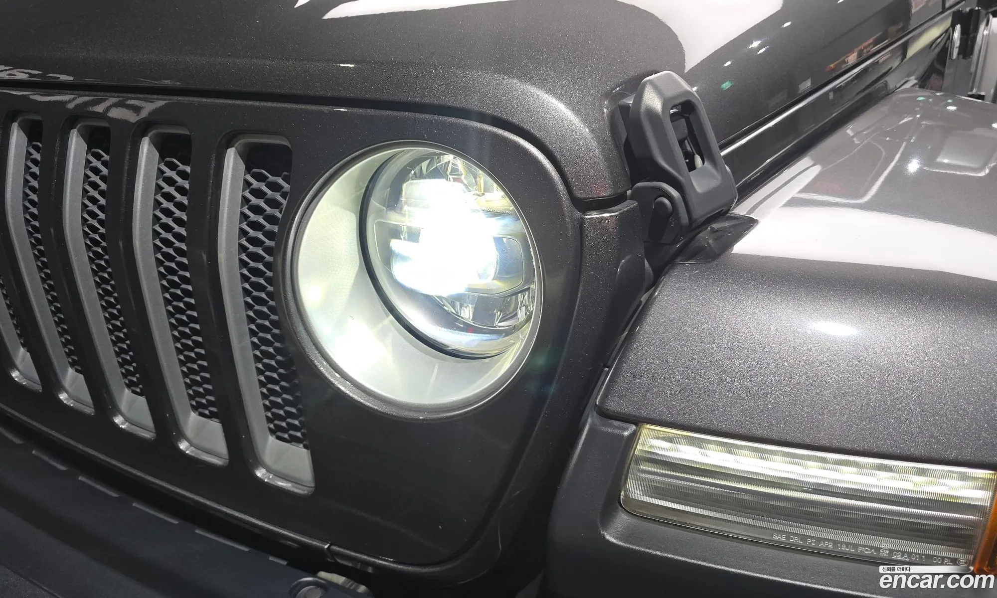 Jeep Wrangler 2020 — 23