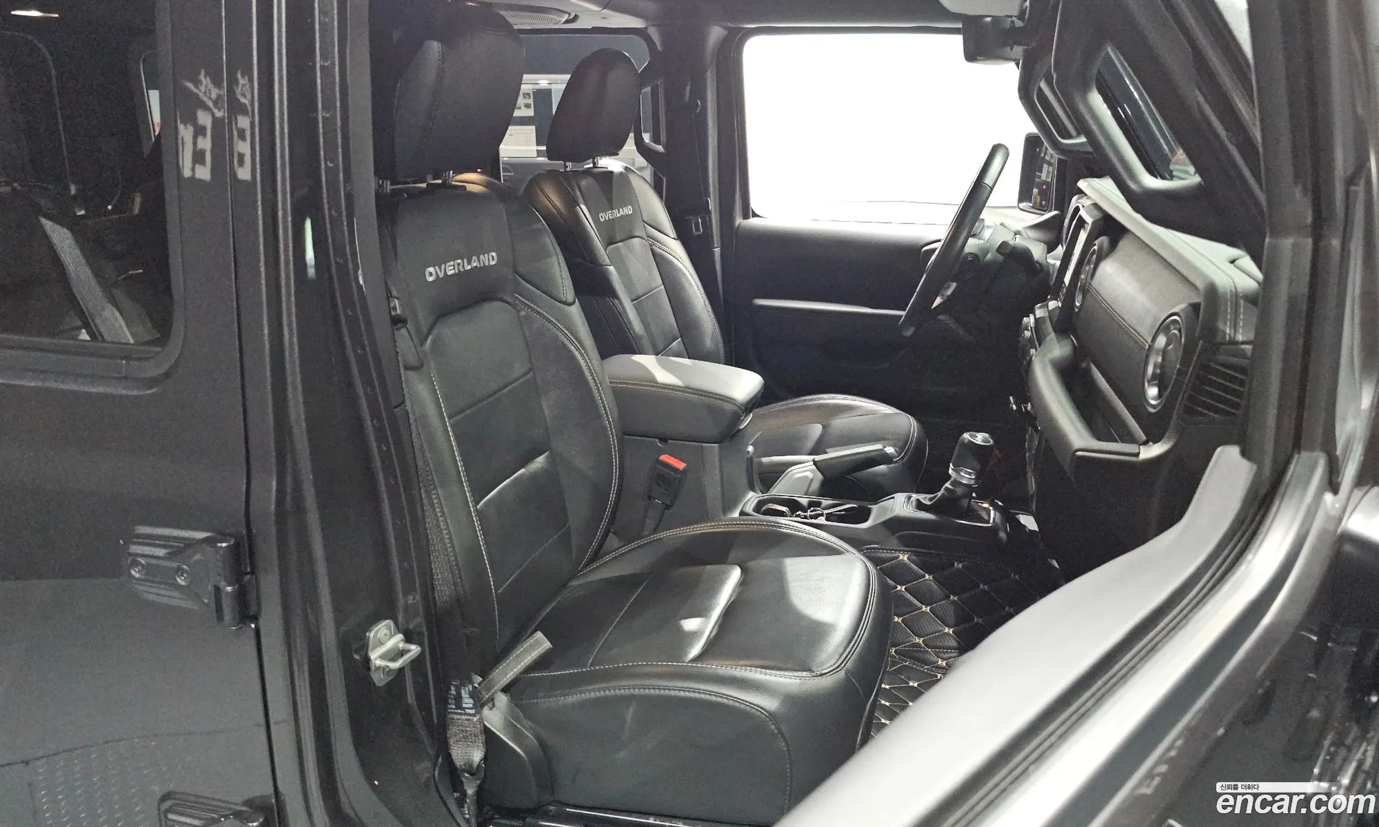 Jeep Wrangler 2020 — 22