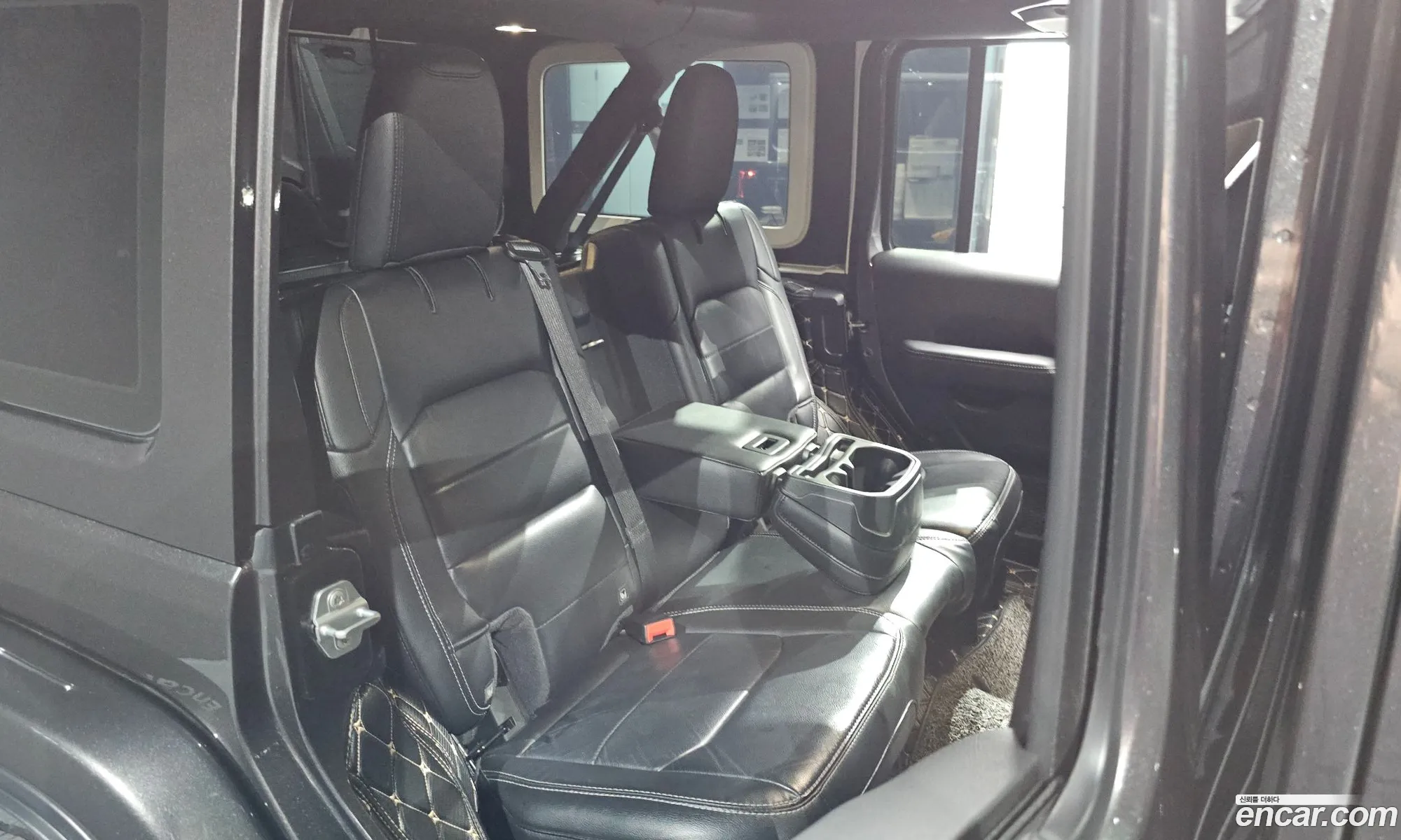 Jeep Wrangler 2020 — 8