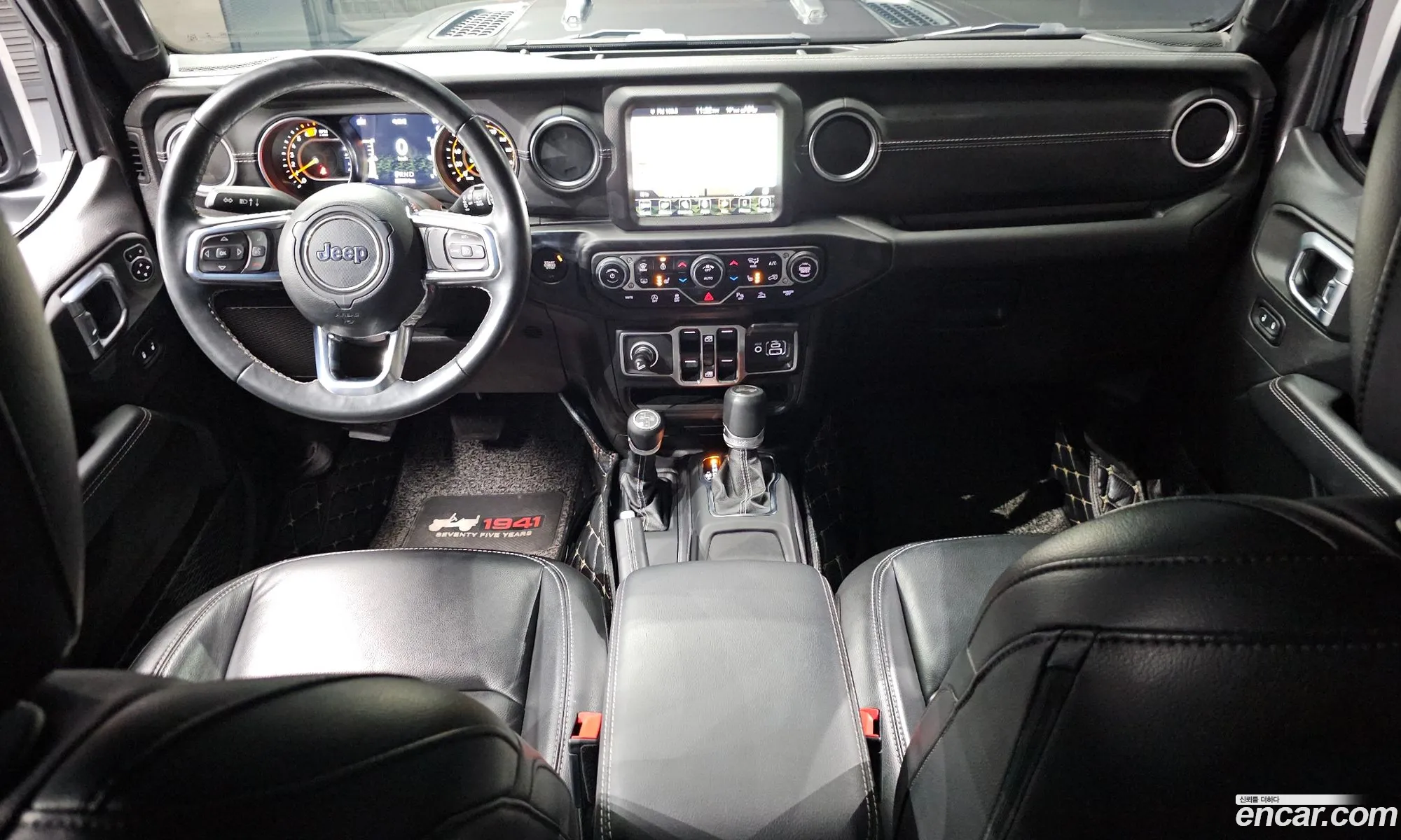 Jeep Wrangler 2020 — 15