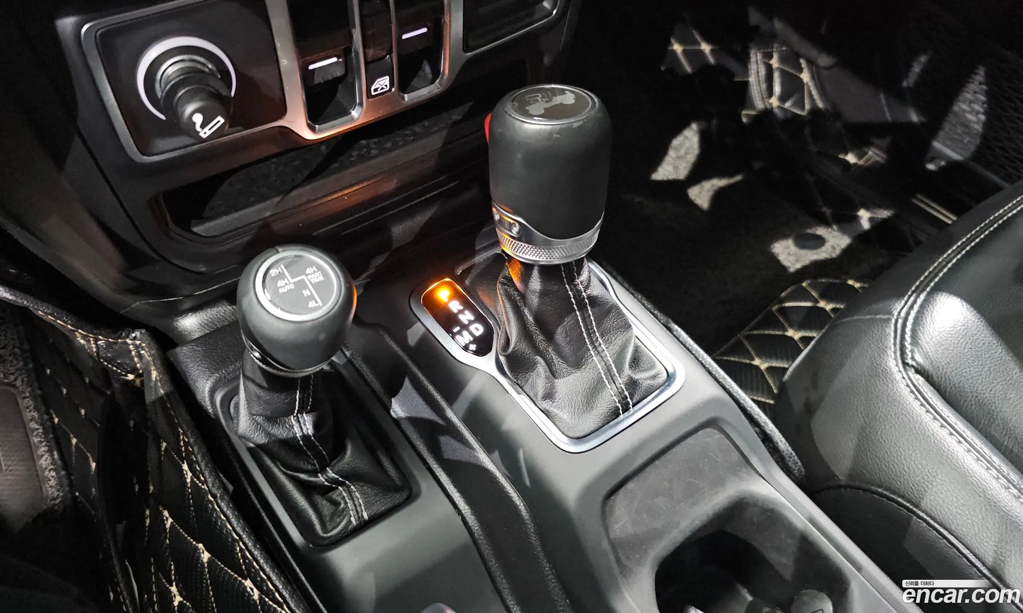 Jeep Wrangler 2020 — 3