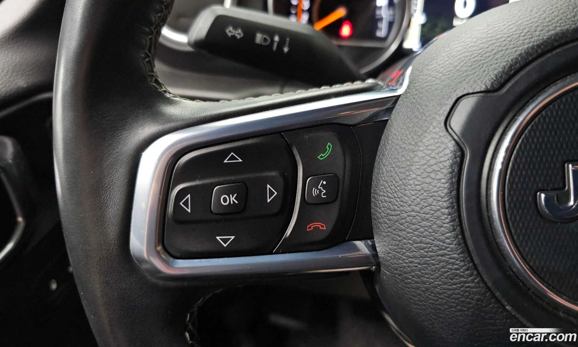 Jeep Wrangler 2020 — 12