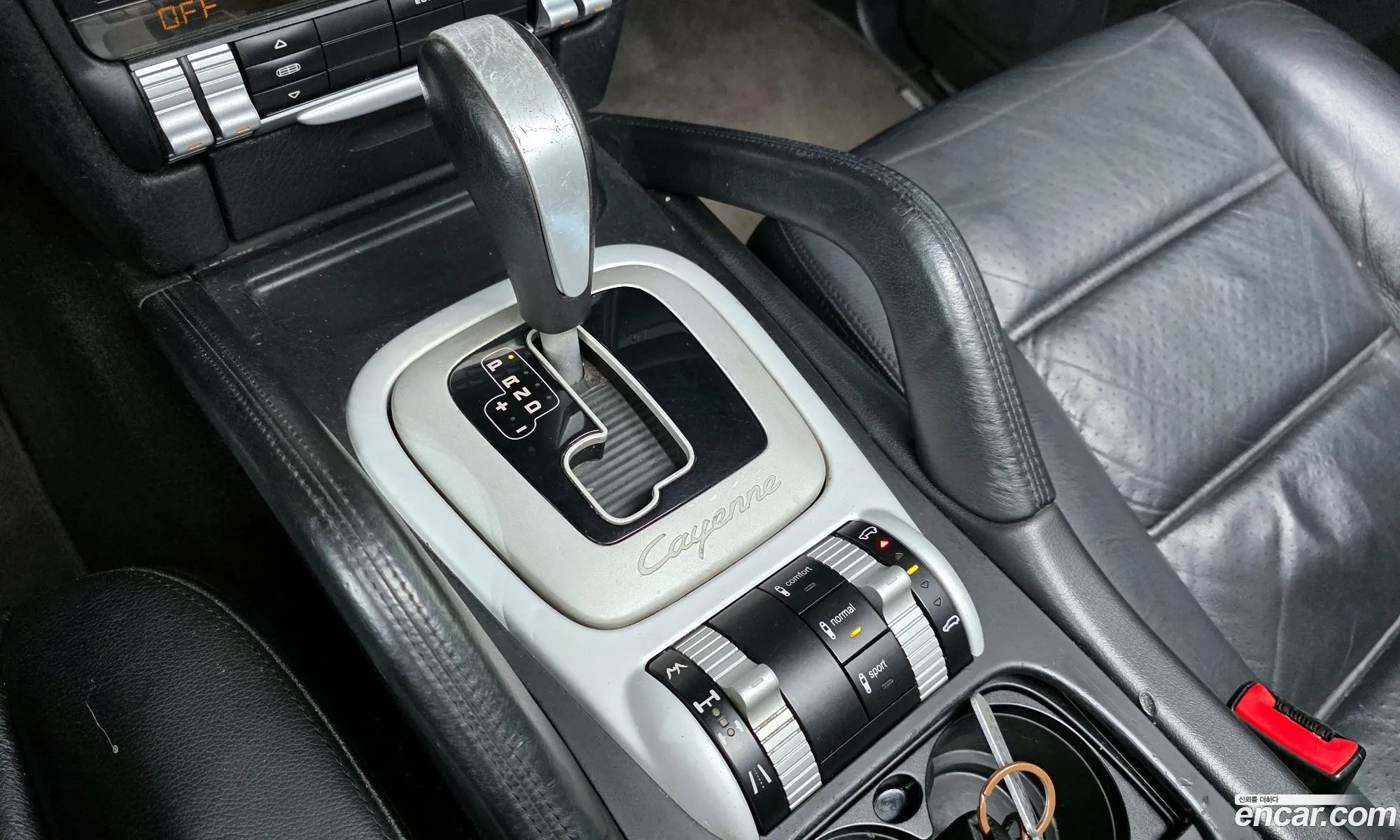 Porsche Cayenne 2005 WP1AB29P16LA61311 — 16