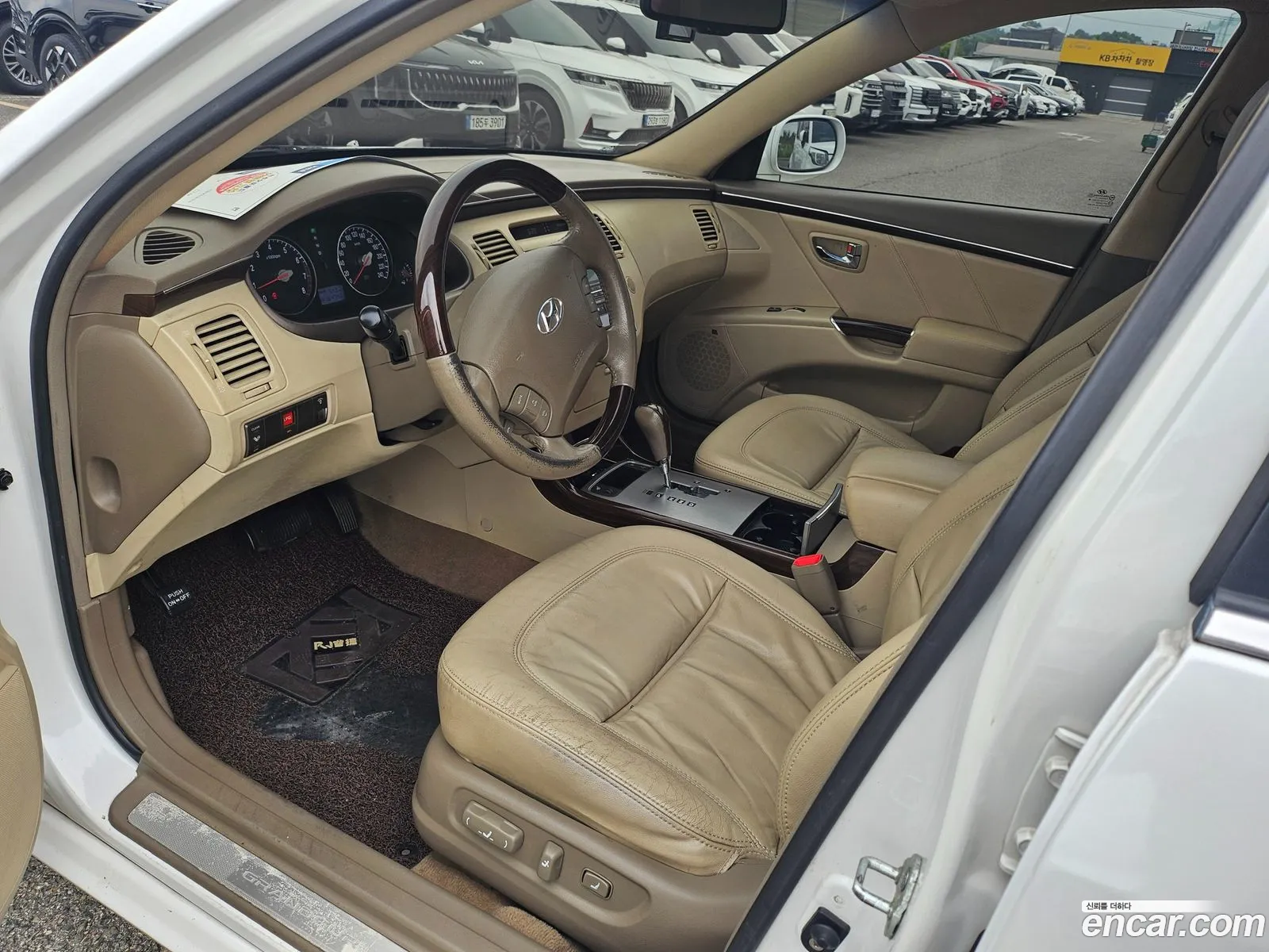 Hyundai Grandeur New Luxury 2009 — 3
