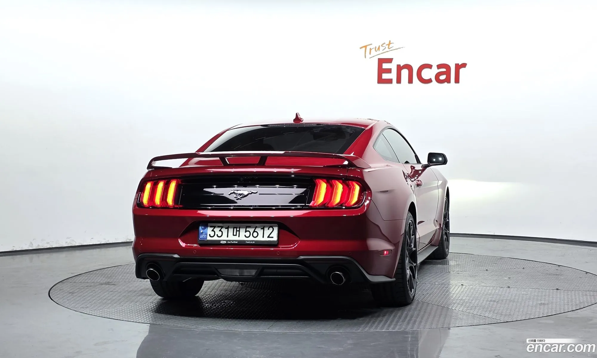 Ford Mustang 2023 — 9