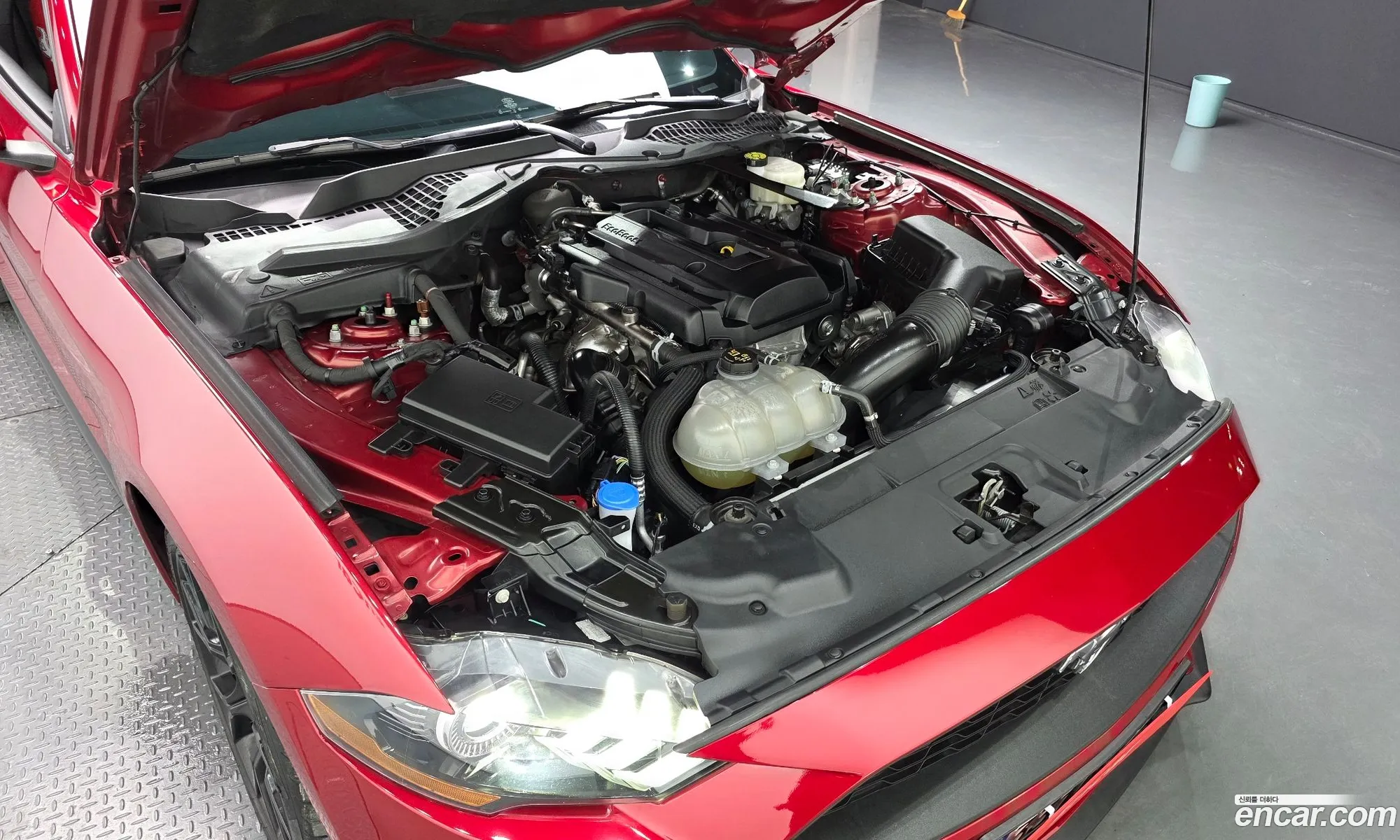 Ford Mustang 2023 — 26
