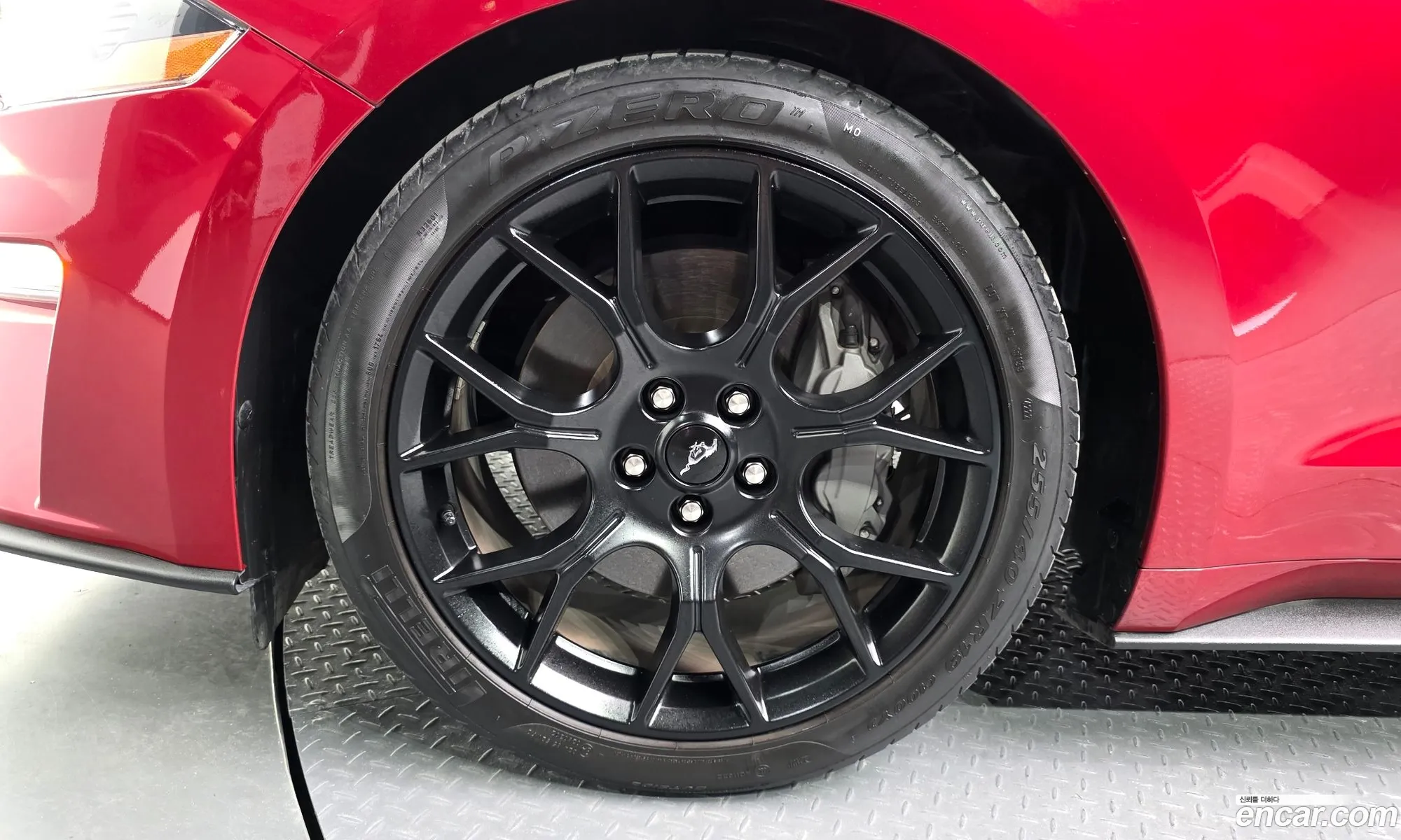 Ford Mustang 2023 — 29