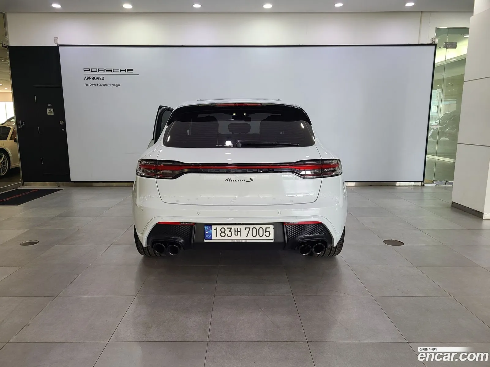 Porsche Macan 2023 — 14