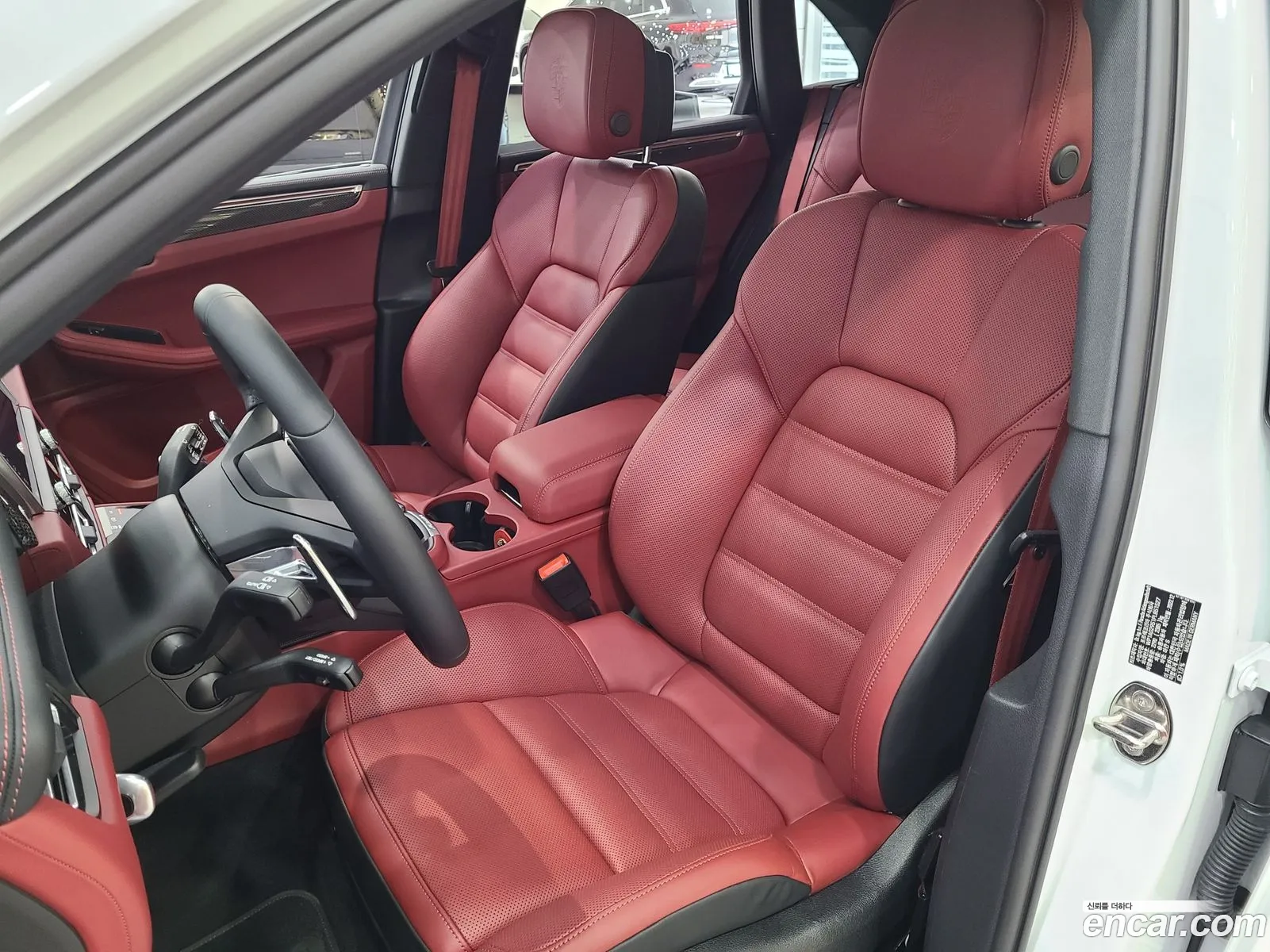 Porsche Macan 2023 — 20