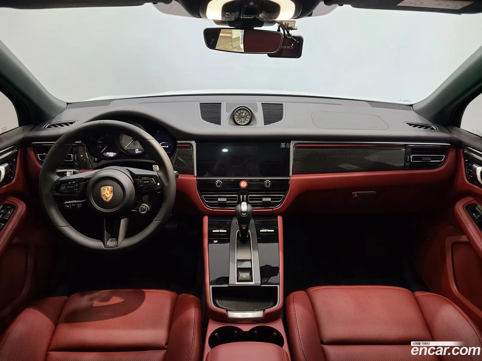 Porsche Macan 2023 — 12