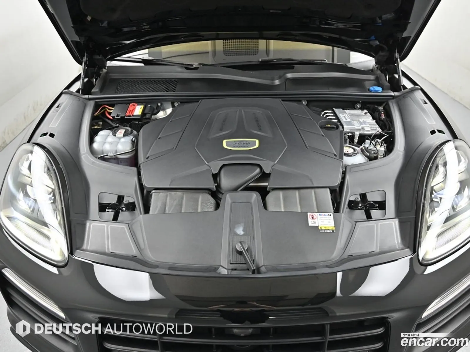 Porsche Cayenne 2023 — 3